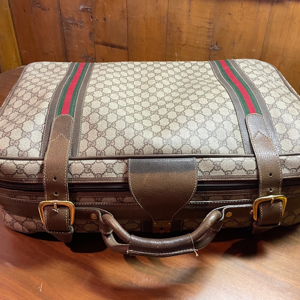 Gucci suitcase